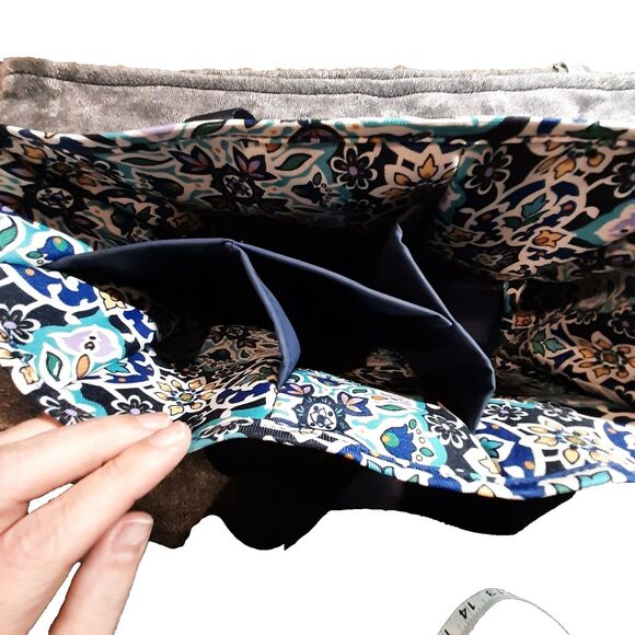 Vera Bradley Lighten Up Everything Organizer - Picture 3 of 3